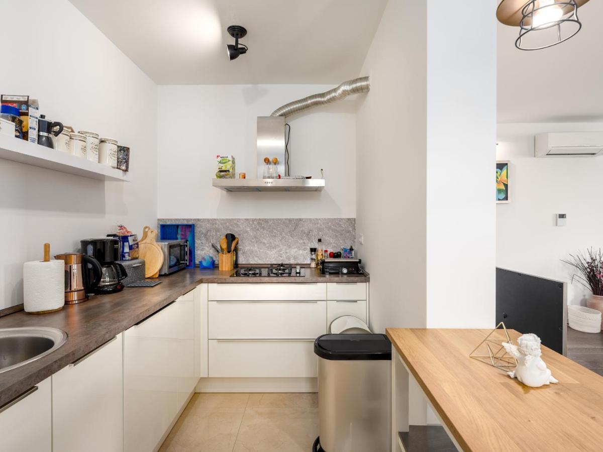 Apartment Luxury Art